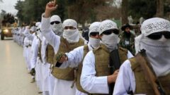 هنگام درگیری مرزی با ایران، طالبان صد‌ها بمب‌گذار انتحاری را به مرز فرستاده بود