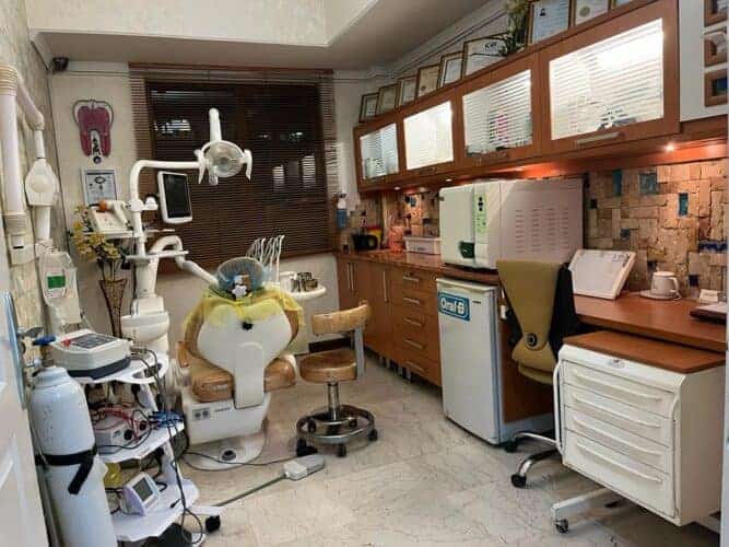 اتاق معاینه دکتر ویدا دولتی