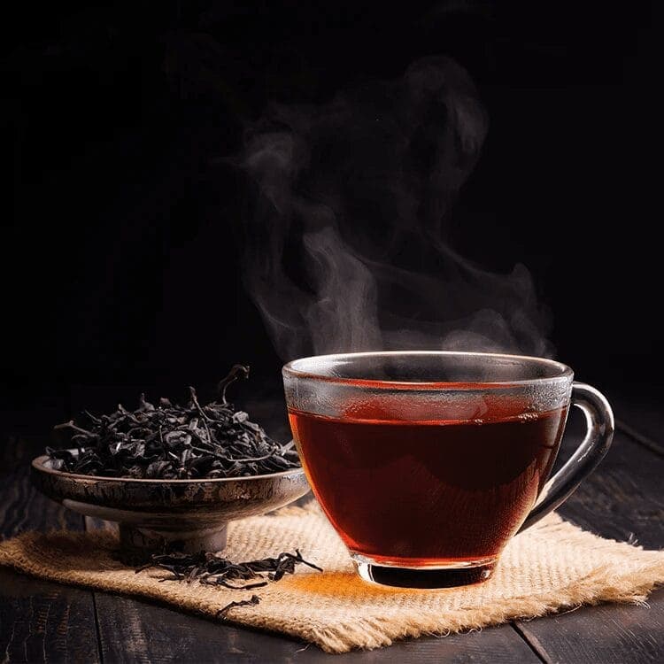 خواص گل محمدی در چای سیاه و ترکیبی شگفت‌انگیز برای سلامتی