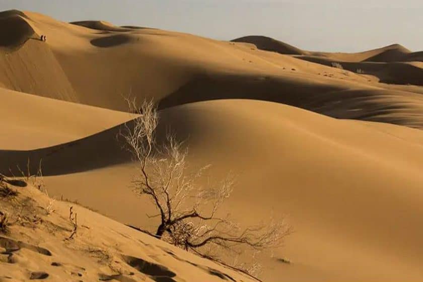 زیباترین کویرهای ایران در اصفهان
