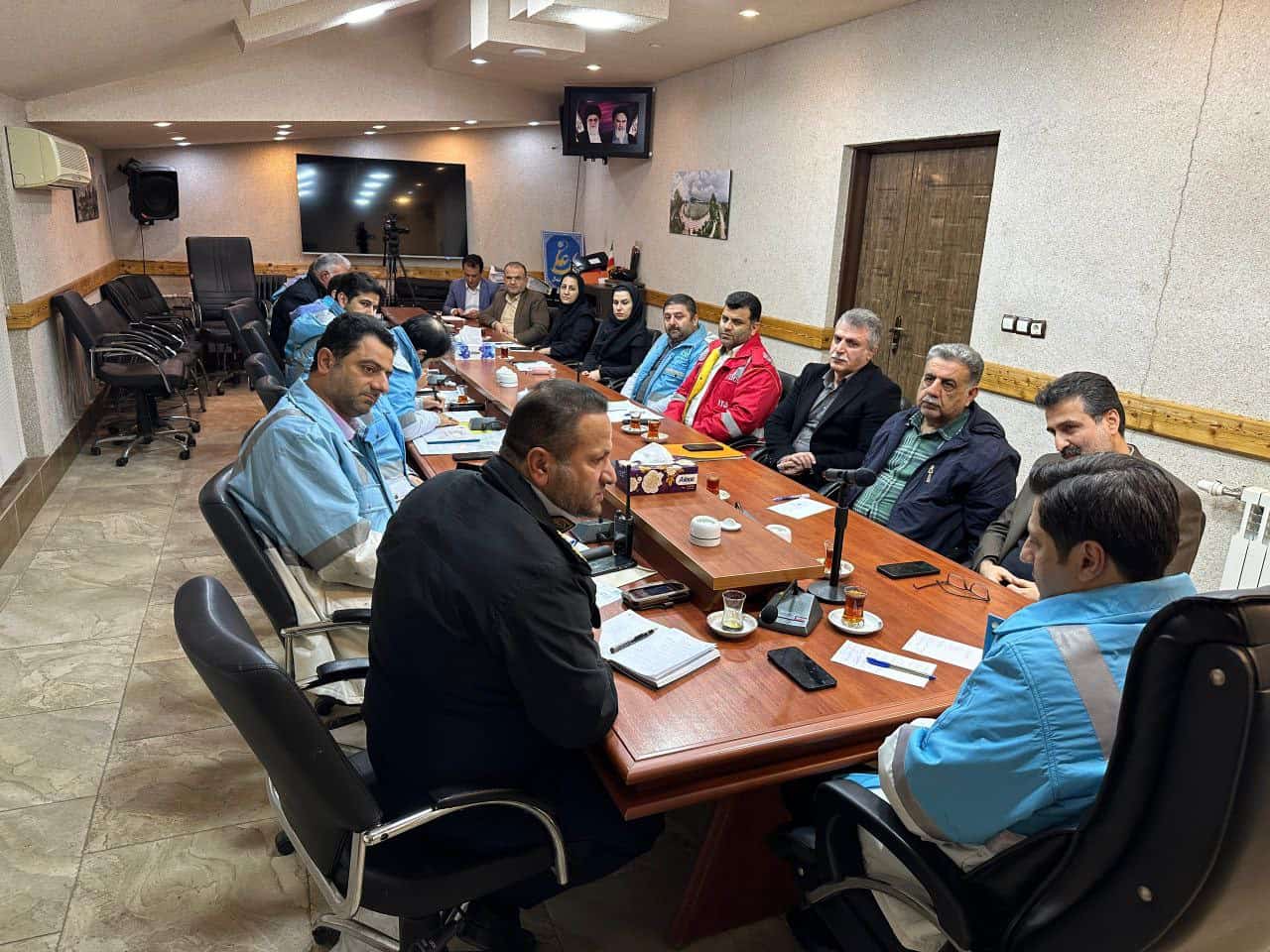 جلسه ستاد عملیات زمستانی شهرداری لاهیجان برگزار شد