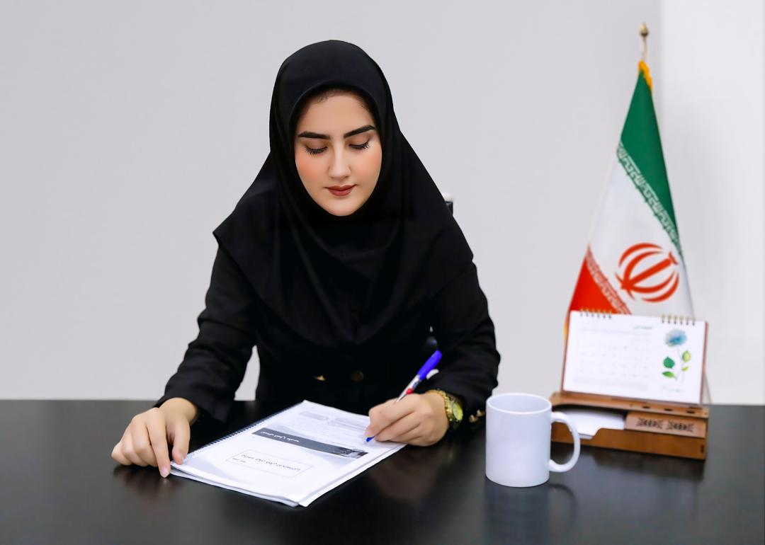  تحلیل و آنالیز بازار سرمایه در ایران برای سال آینده (۱۴۰۴)
