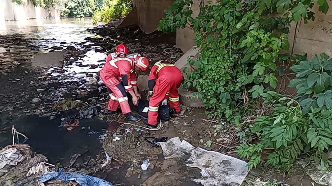 سقوط در رودخانه زرجوب رشت؛ آتش نشانان به محل حادثه اعزام شدند