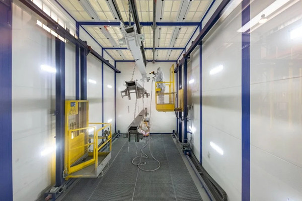 ۳. کابین فیلترکارتریجی (Cartridge Filter Powder Coating Booth)