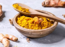 کورکومین ماده موثره زردچوبه عامل نجات از سرطان